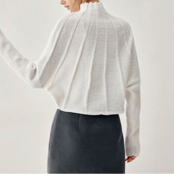 Commense Mock Neck White Piping Chunky Turtleneck SZ XS NEW - Picture 2 of 15